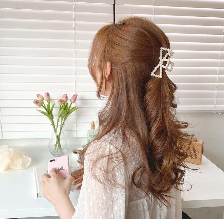 Pearl Claw Clips Crab Geometri - Hair Spa Wellness review and price